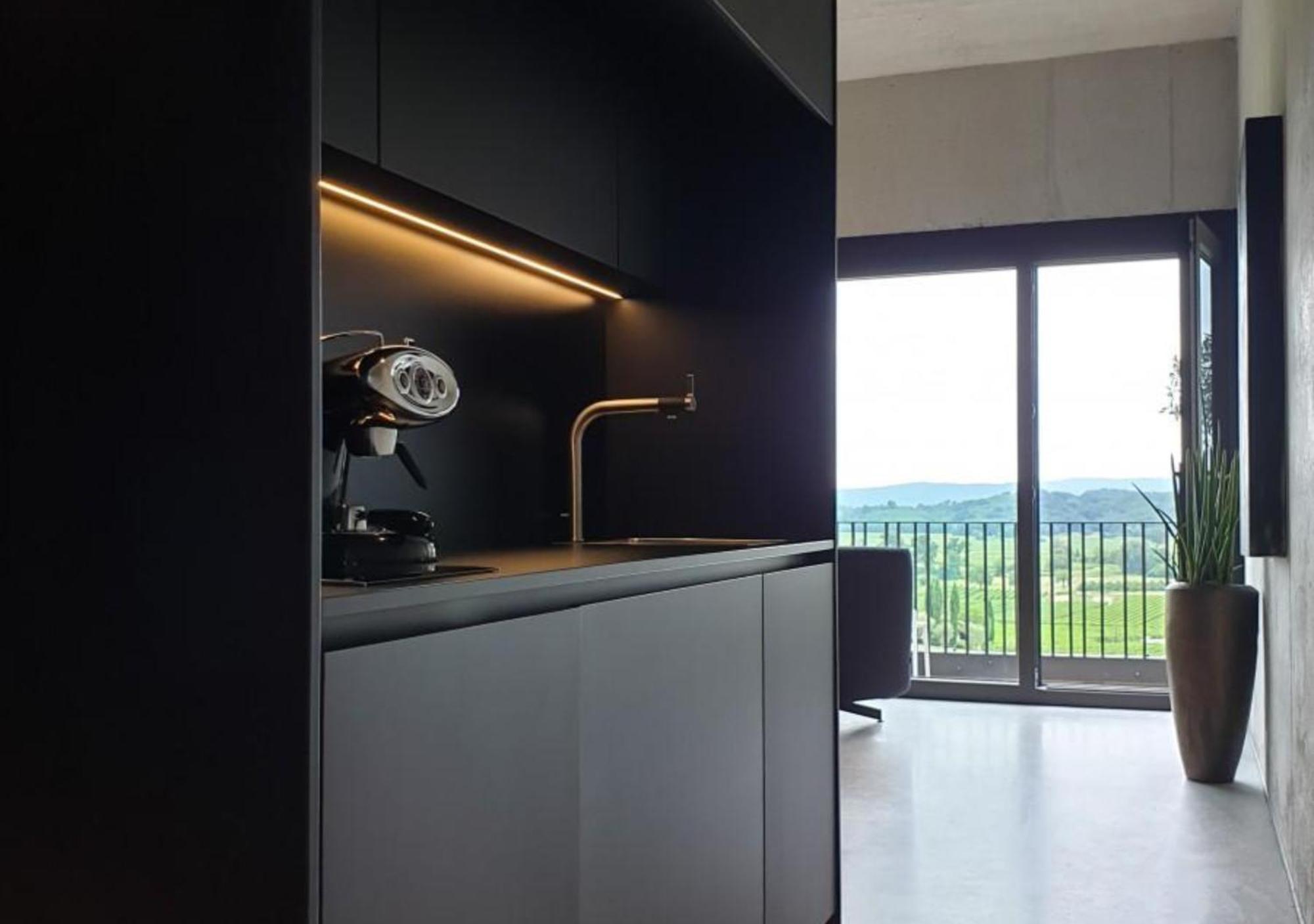 Fana Estate Apartment Dobrovo Luaran gambar