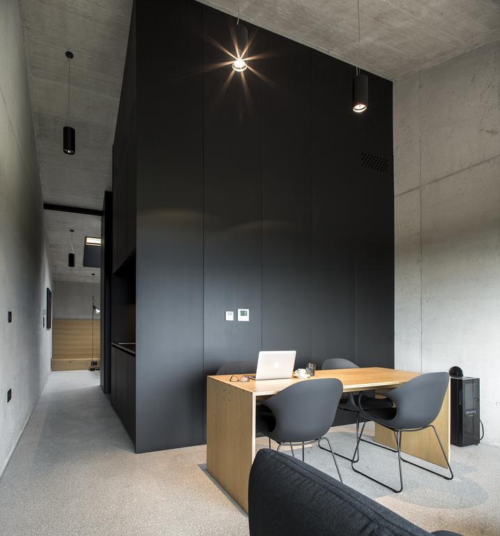 Fana Estate Apartment Dobrovo Luaran gambar